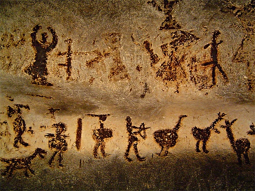 Prehistoric etchings from the Magura Cave in Bulgaria (Credit: Novinite.com)